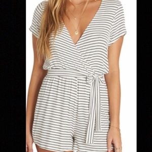 Billabong romper